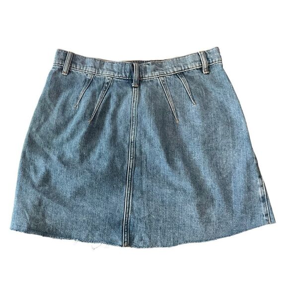 💲2️⃣0️⃣ Bundled ✔️Free People Cut-off Light Blue Denim Mini Skirt Sz L [31] - Picture 4 of 11